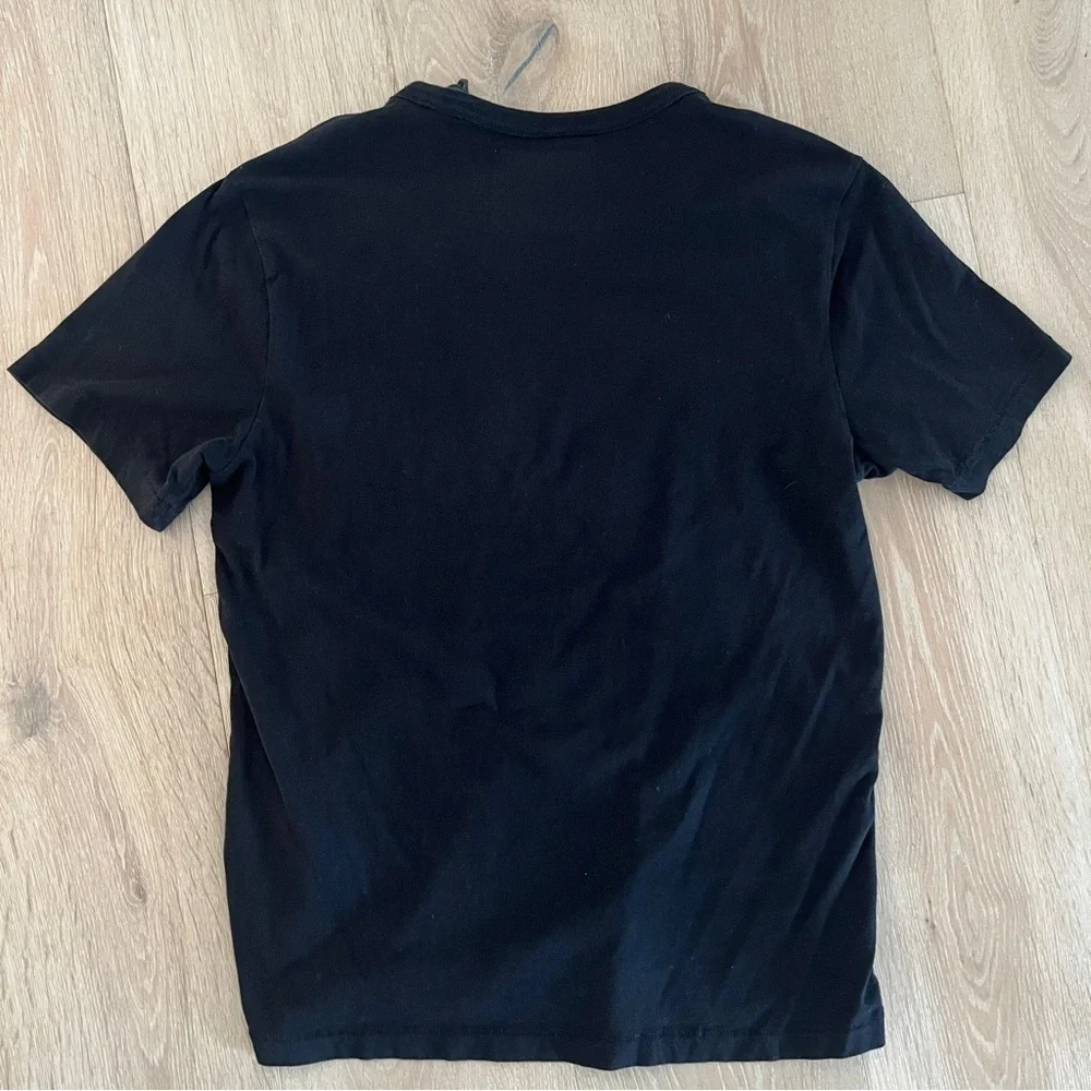 True religion black gold embroidered T-Shirt SZ M *D23